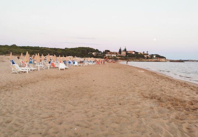 Appartamento a Isola di Capo Rizzuto - APPARTAMENTO CAPOPICCOLO N. 3|VACANZE MARE