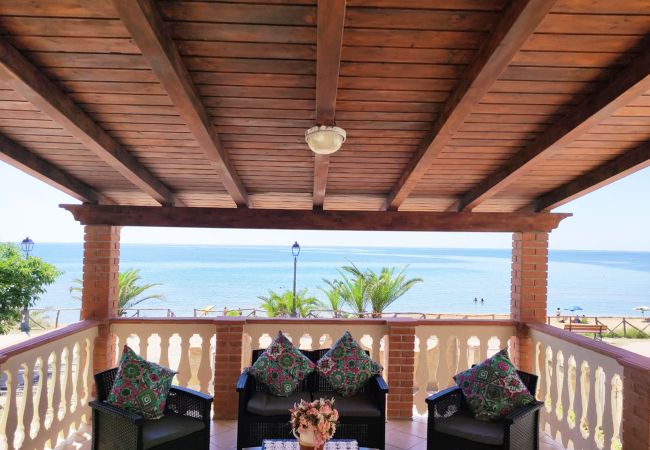 Apartment in Isola di Capo Rizzuto - Holiday Homes sea view|Stella Marina