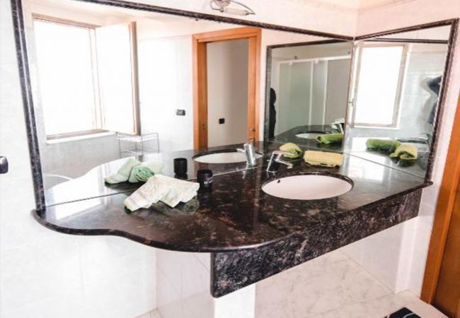 Apartment in Le Castella - CASA VACANZE BELVEDERE|VACANZE MARE LE CASTELLA