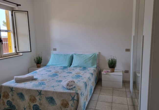 Apartment in Isola di Capo Rizzuto - CASA VACANZE SMERALDO PT N. 1| CAPO RIZZUTO VACANZE